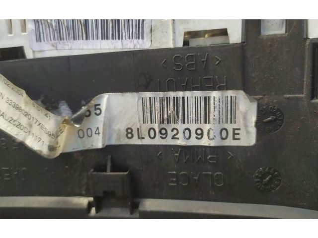 Панель приборов 6974655   Audi A3 S3 8L       