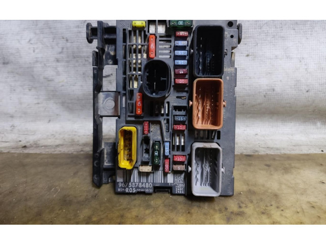 Блок предохранителей 9675878480   Citroen C4 I    