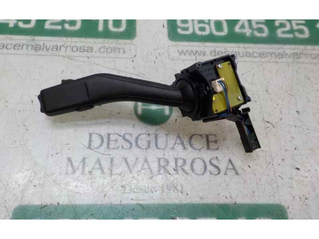 Ручка стеклоочистителей 1K0953519J9B9, 1K0953519J   Volkswagen Golf SportWagen