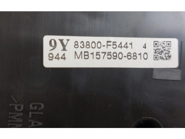 Přístrojová deska Toyota Yaris 2017 83800F5441