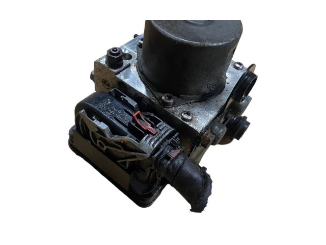 Блок АБС 6R0614517BQ, 17677015 Skoda Octavia Mk3 (5E) 2013 - 2019 года