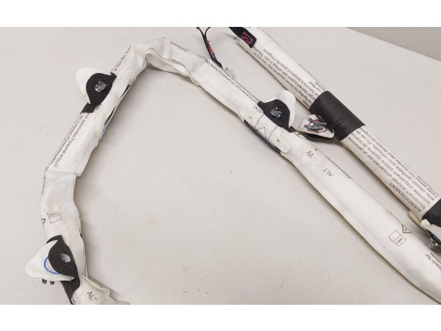 Боковая подушка безопасности    Mercedes-Benz A W176