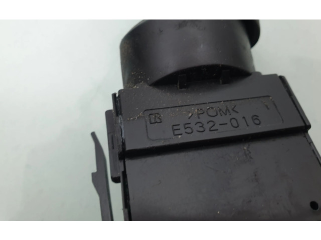 Ручка стеклоочистителей E532016, 17D714 Mitsubishi Pajero