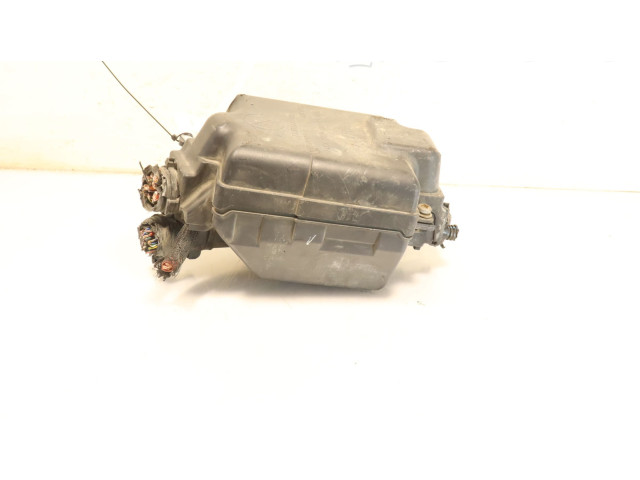 Блок предохранителей 735419793 Fiat Grande Punto