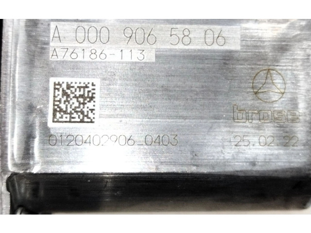 Zpětné zrcátko Mercedes-Benz E AMG W210 2022 A0009065806