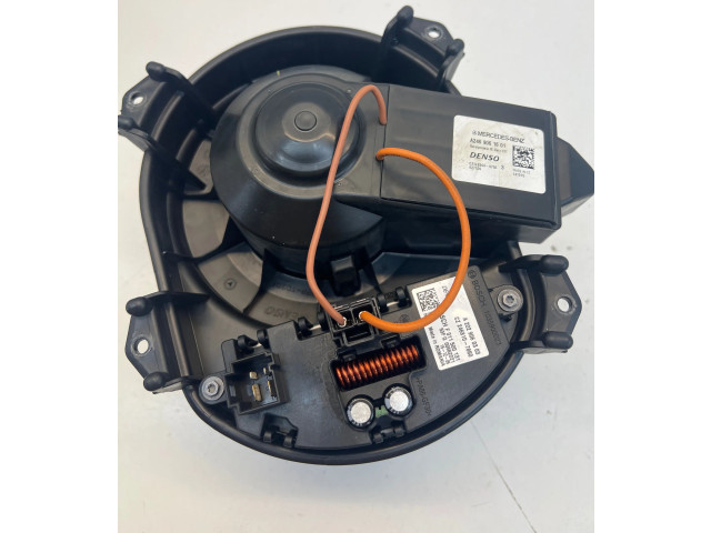 Вентилятор печки A2469061601, CZ1163600756 Infiniti Q30