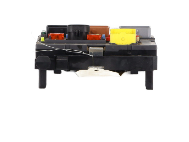 Pojistková skříňka 9807028580 Peugeot 3008 2011