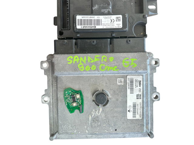 Řídící jednotka 237102806R, 132511739 Renault Sandero II 2013