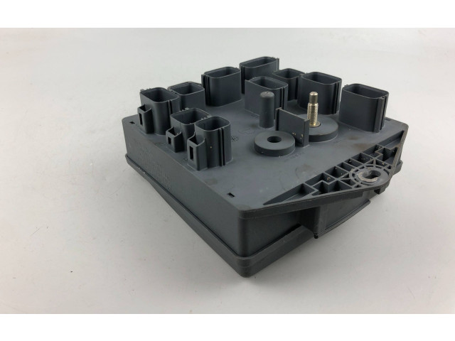 Блок предохранителей 7W93-14N023-BA, 7W9314N023BA Jaguar XJ X350