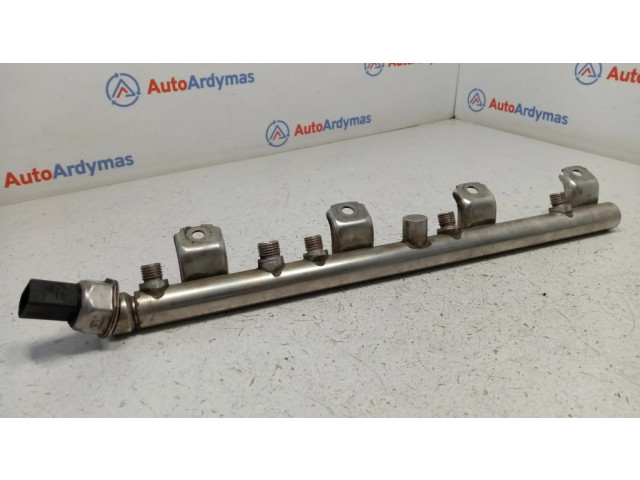 Трубка (трубки) для подачи топлива в жиклеры