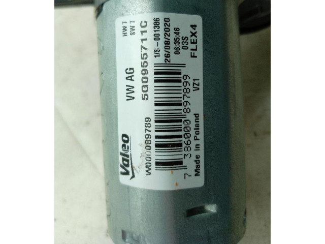 Моторчик заднего дворника 5G0955711C    Skoda Octavia Mk4