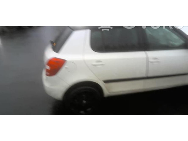 Генератор 03F903023E Skoda Fabia Mk2 (5J)