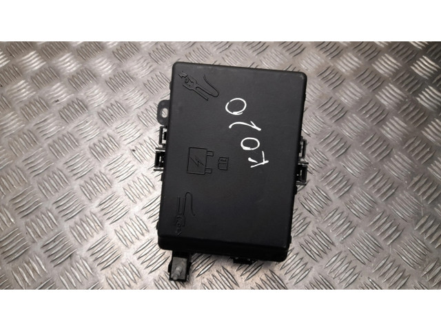 Блок предохранителей 670007428 Maserati Ghibli