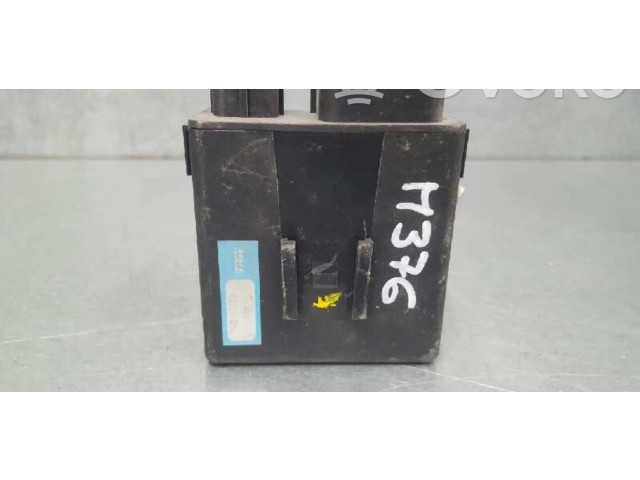 Блок управления двигателя YWB10009 Rover 200 XV