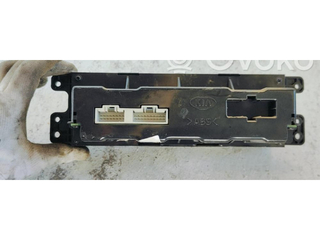 Блок управления климат-контролем 972503E100   KIA Sorento
