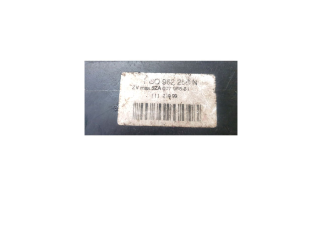 Блок управления 1C0962258N   Skoda Octavia Mk1 (1U)