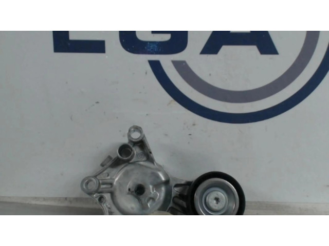 Устройство натяжки ремня