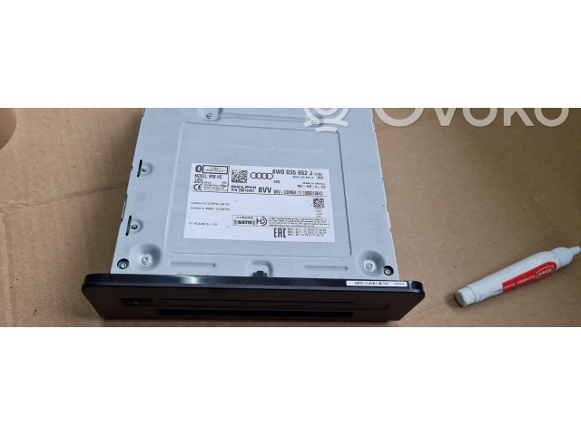 Блок предохранителей 1K0937132F   Audi Q3 8U    