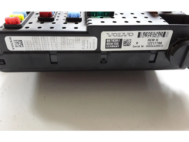 Блок комфорта E12217799, 8676391   Volvo XC90   