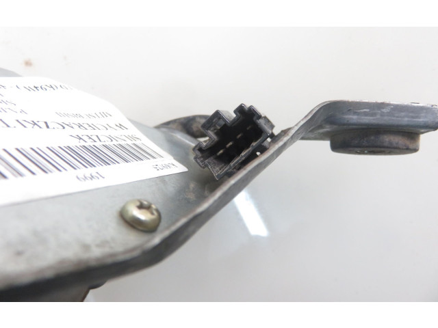 Моторчик заднего дворника Mitsubishi Pajero