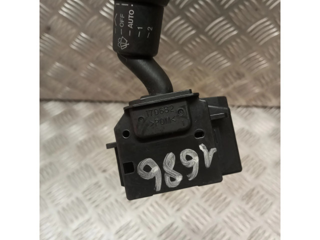 Ручка стеклоочистителей 17D682 Mazda 3 I