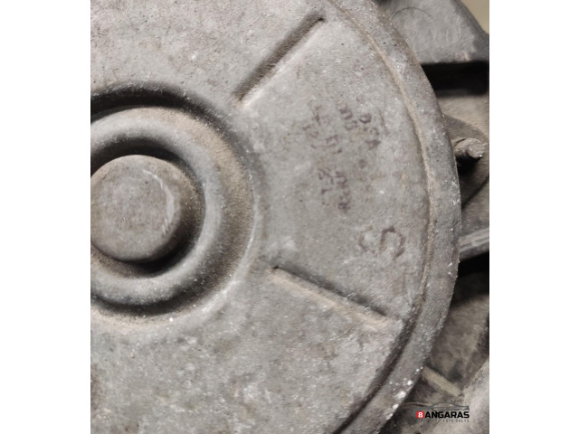 Электрический вентилятор радиаторов Honda Accord 2003 - 2007 года