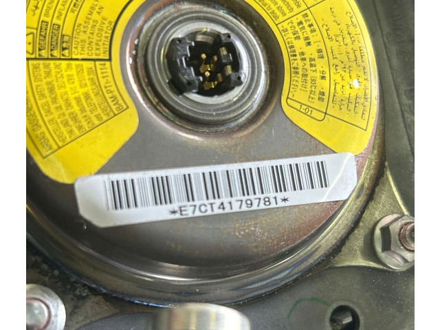 Подушка безопасности водителя 1KR Daihatsu Sirion