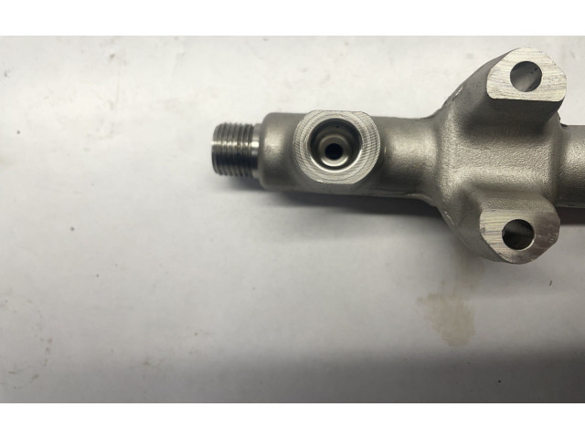 Топливная рампа 05E133320, 04C906054C Volkswagen Jetta VII