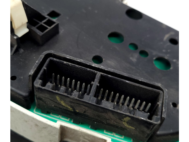 Панель приборов 04020013, 09920006   Hyundai Sonata       