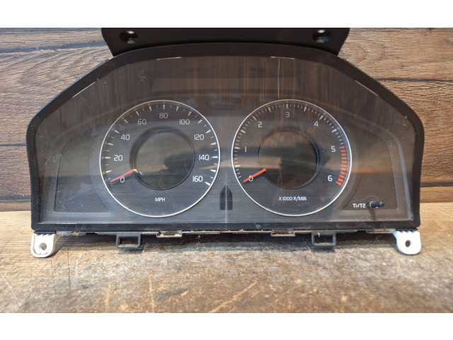 Панель приборов 36002604, 69399290U   Volvo V70       