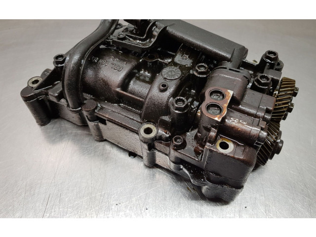 Масляный насос CFF 03L103295F, 03L103537 Skoda Superb B6 (3T)