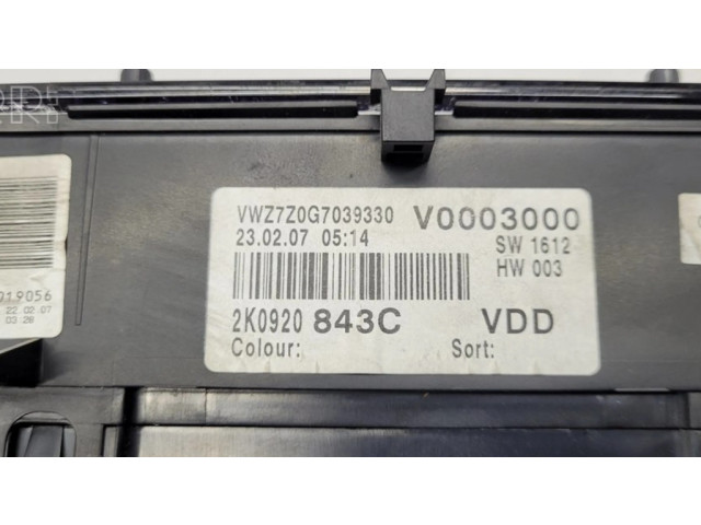 Přístrojová deska  Volkswagen Caddy 2014 2K0920876A  