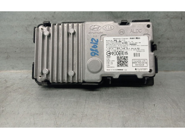 Блок управления 95560J7000   KIA Xceed