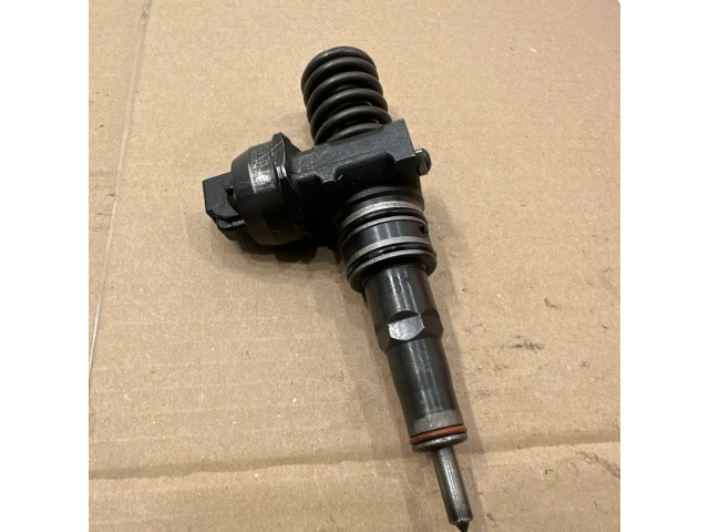 Vstřikovač 038130073ba Seat Alhambra (Mk1) pro naftový motor 1.9