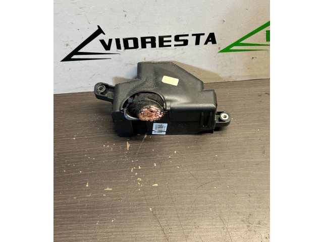 Блок предохранителей 2065060653 Skoda Superb B6 (3T)