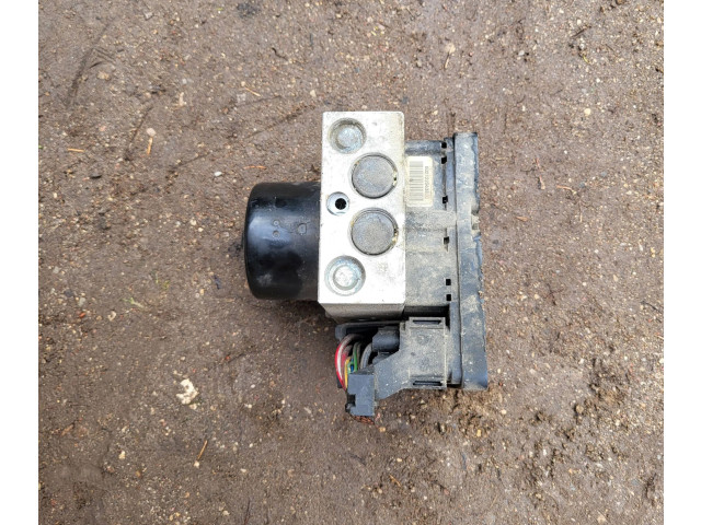 Блок АБС P08671223, 00020403684   Volvo  V70  2000 - 2004 года