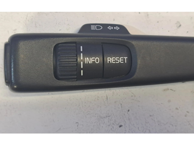 Ручка поворотов/ фонарей 31334647, 31327904   Volvo S80