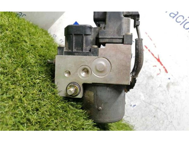 Блок АБС 11000040550, 27531AC060 Subaru Legacy 1999 - 2003 года