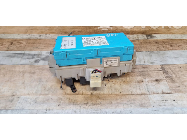 Блок предохранителей G8C223M3C Mitsubishi Outlander