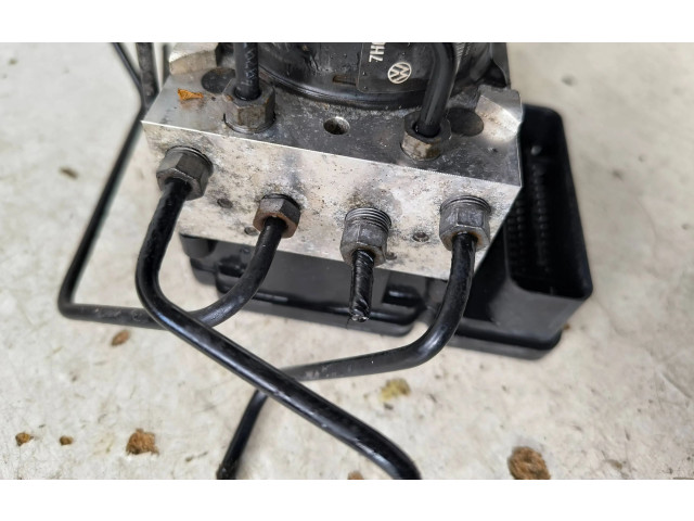 Jednotka ABS 7H0907379R, 10061335641 Volkswagen Multivan T5 2009