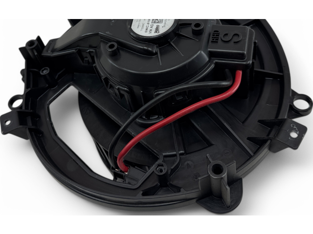 Вентилятор печки 5WC819015A, T72368C Audi Q2 -