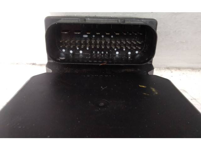 Блок управления АБС    Audi A4 Allroad