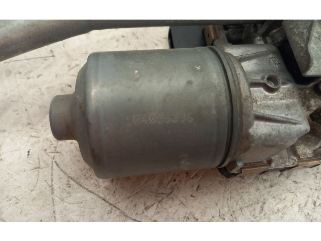 Моторчик дворников 61615A3EDC5    BMW X3 F25