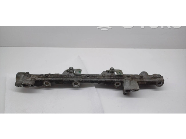 Топливная рампа Lexus IS 220D-250-350