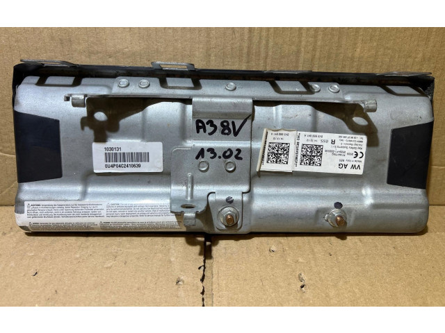 Подушка безопасности для колен    Audi A3 S3 8V