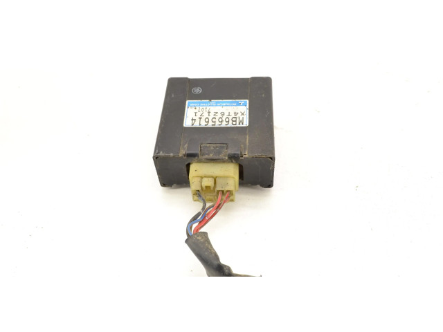 Блок управления MB665614, X4T62171 Mitsubishi Pajero