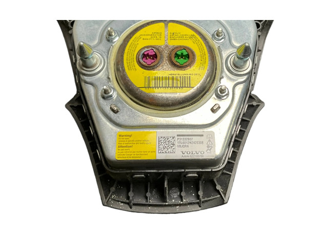 Руль Volvo C30  2010 - 2013 года P31332807, 622193700      