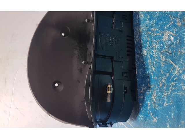 Панель приборов 81117994, 81117994 Audi A2