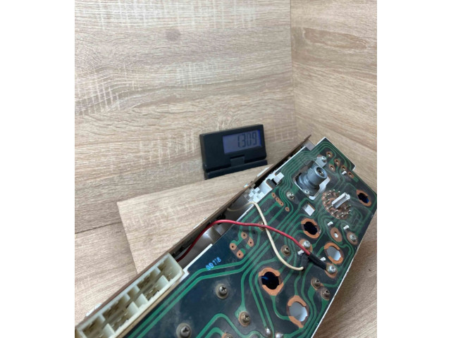 Панель приборов Mazda626, ForPetrolLHD Mazda 626