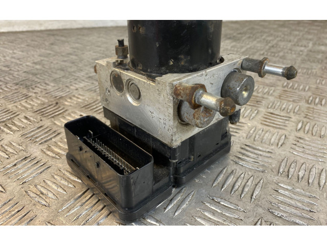 Блок АБС P68071998AD, 25021218184   Fiat  Freemont   -  года